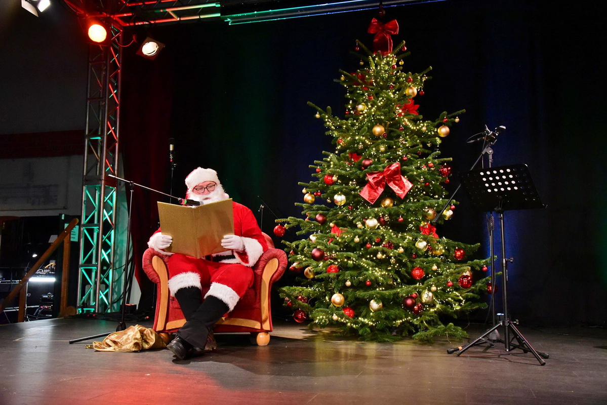 Weihnachtsfeier im Zechensaal Barsinghausen für 250 Senioren