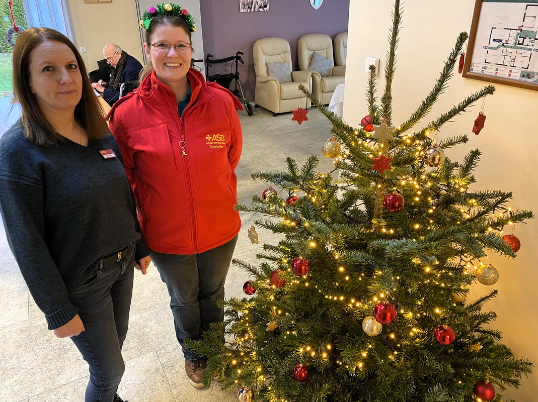 Weihnachtsmarkt: Tagesgäste tragen mit ihren selbst gefertigten Arbeiten zum Erfolg bei