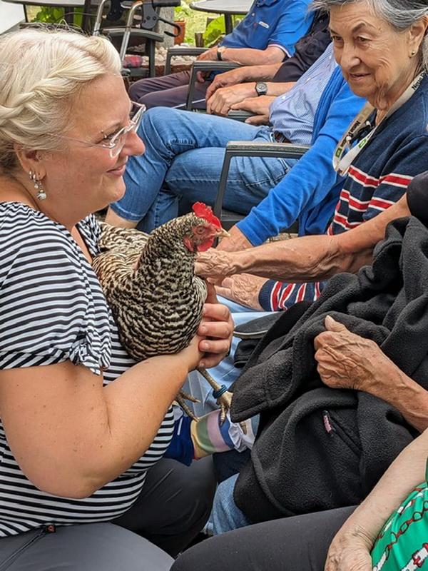 20230714_TP-Egestorf_Hühner-Besuch_22.JPG