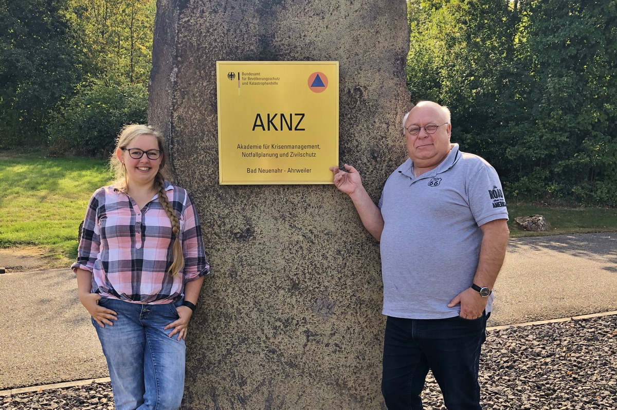 Julia Mehlau und Wilfried Qualisch zu Besuch in der Akademie für Krisenmanagement, Notfallplanung und Zivilschutz in Bad Neuenahr-Ahrweiler