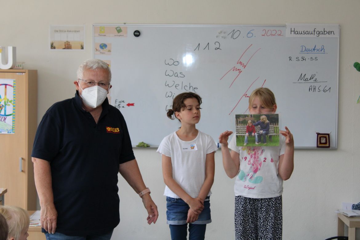 20220614 EH-Kind Schule 02.jpeg