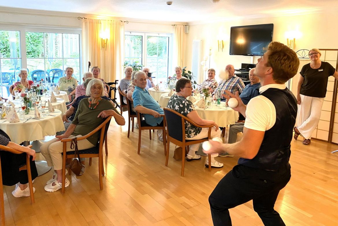 20260703 Sommerfest Heinz-Erhardt-Wohnanlage 03.jpeg