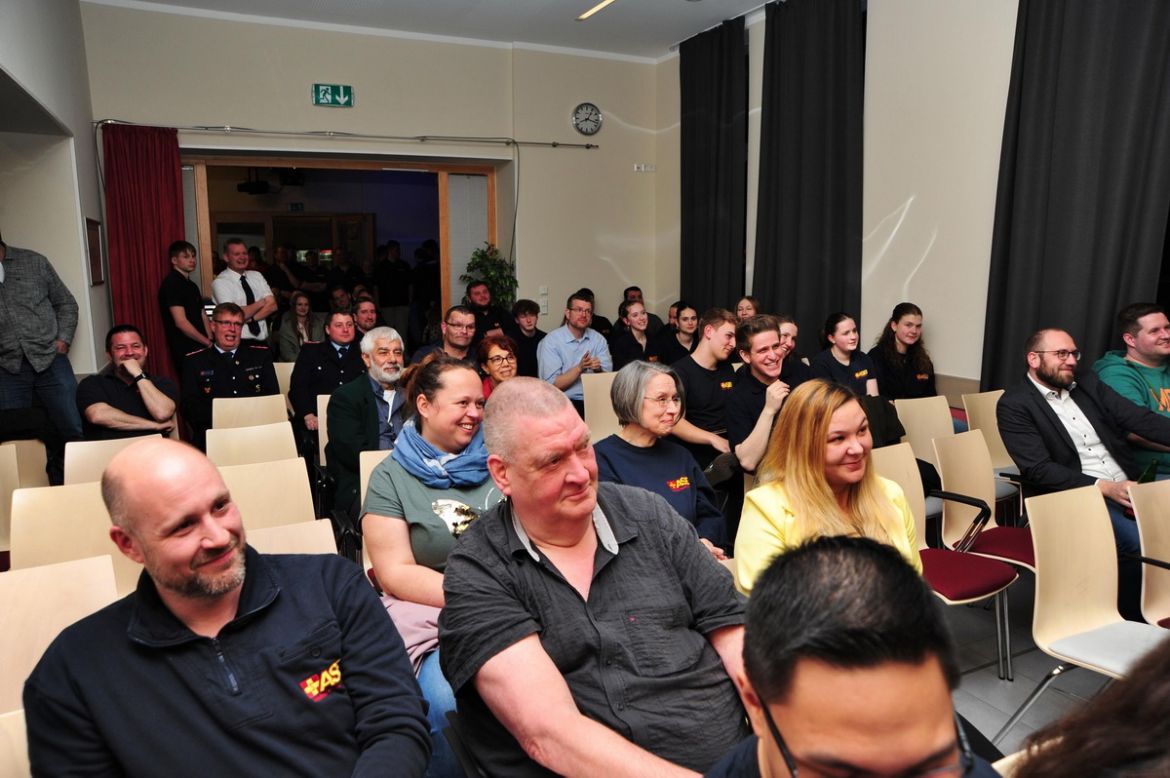 20250328 ASB-SEG-Feier 05.jpg